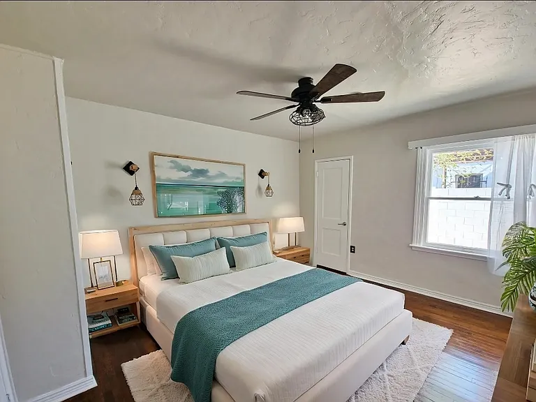1541 W Culver St — Photo 5