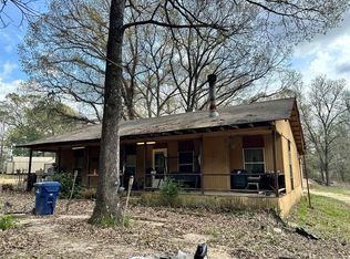 131 Northrop Rd, Leesville, LA 71446