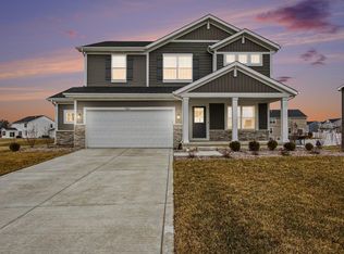 7660 E 118th Pl, Winfield, IN 46307