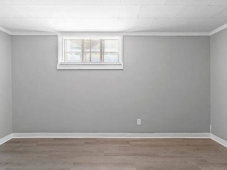 427 Circle Dr — Photo 22