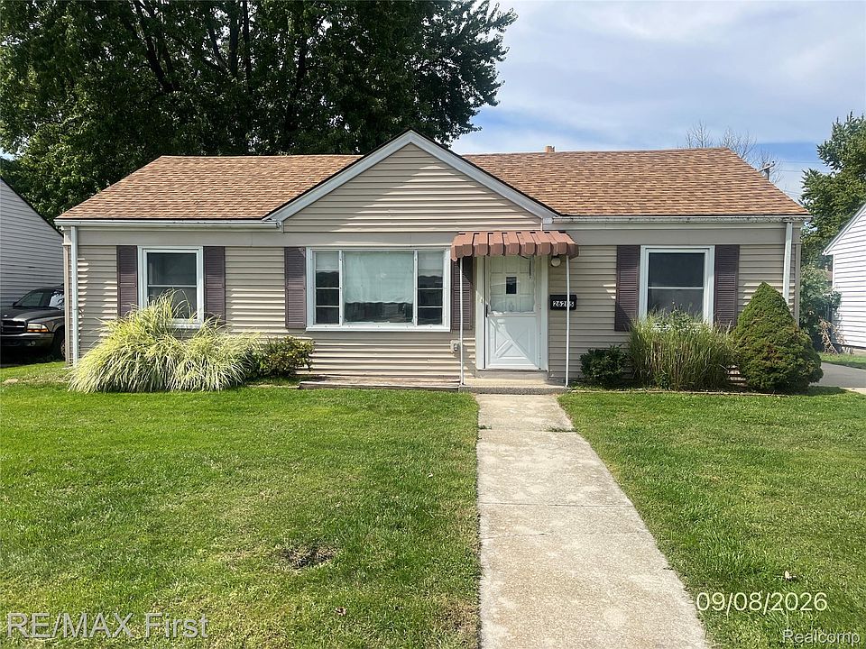 1st image of 26285 Normandy St