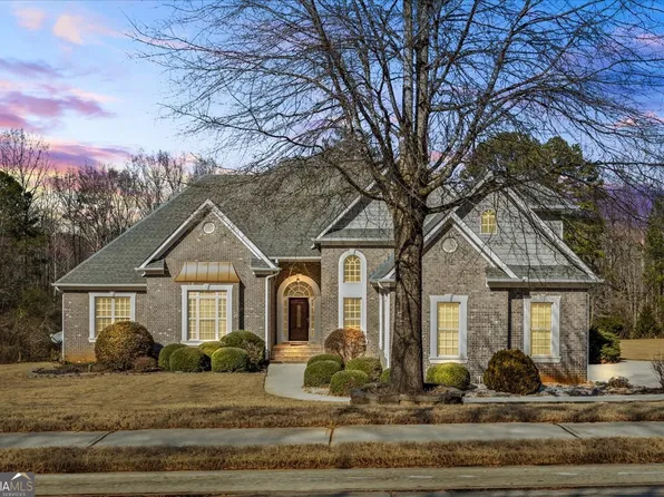 135 Antoinette Ave, McDonough, GA 30252