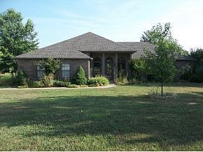 2nd image of 3706 Dove Ln
