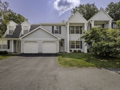 247 Glastonbury Ln, Somerset, NJ, 08873