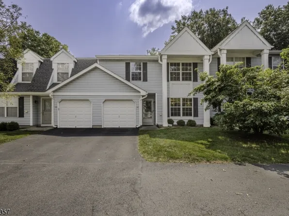 247 Glastonbury Ln, Franklin Twp., NJ 08873