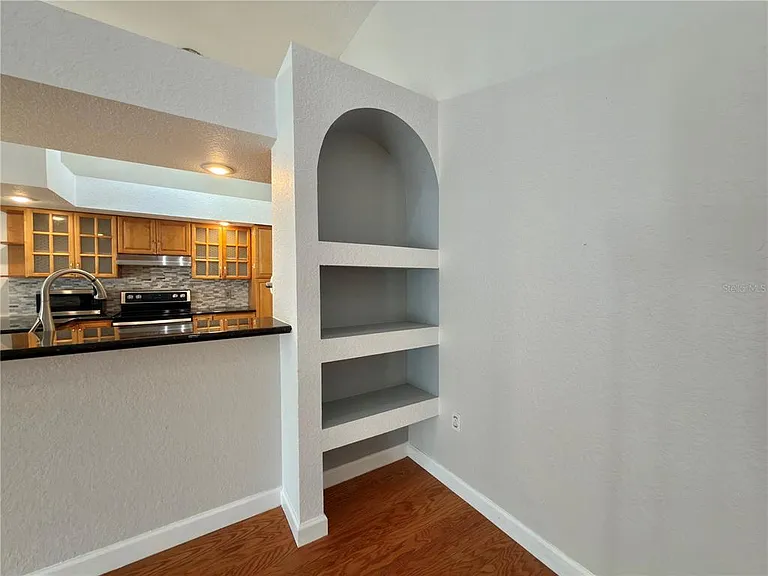 10341 Cypress Isle Ct — Photo 11