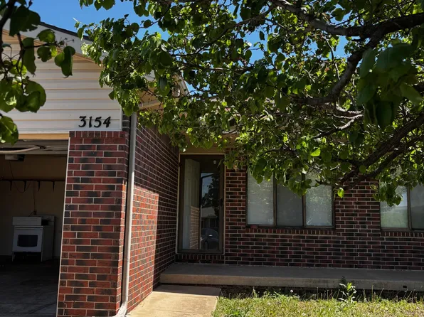 3154 S Pinecrest Ave, Wichita, KS 67210