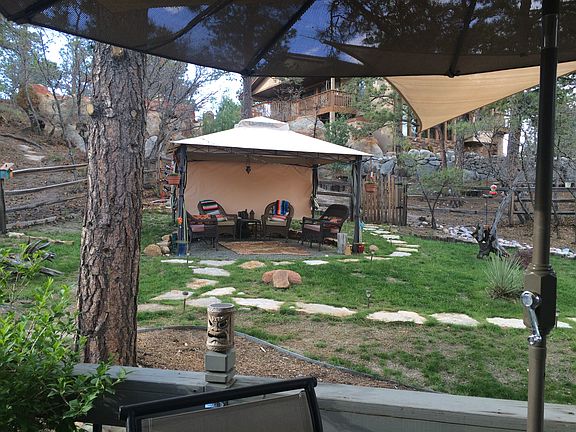 Additional seating area