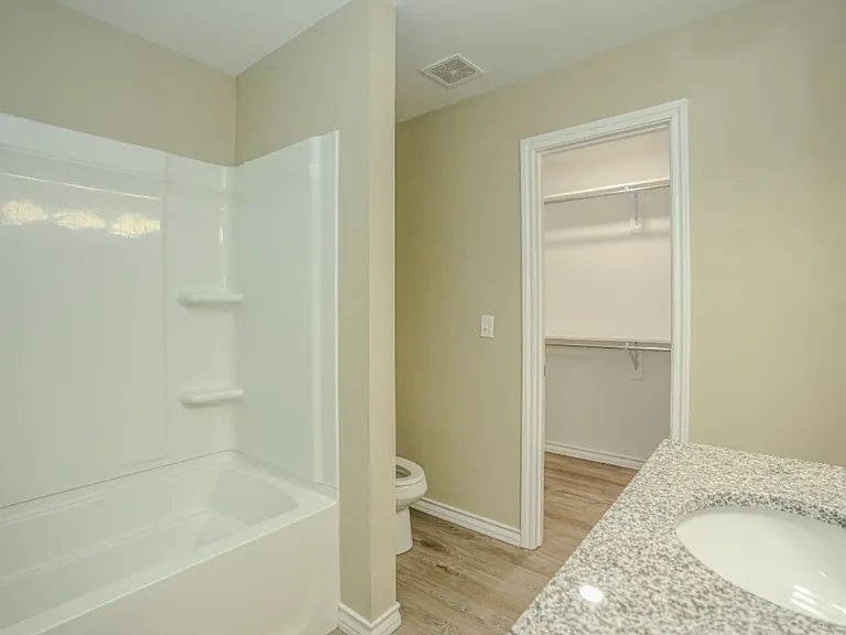8133 W 7th St — Photo 22