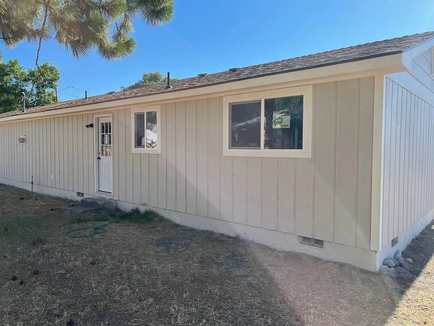 2606 N 7th (Located in Malin) — Photo 3