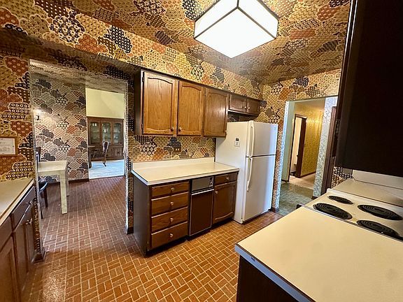 4th image of 3008 Rennes Ct