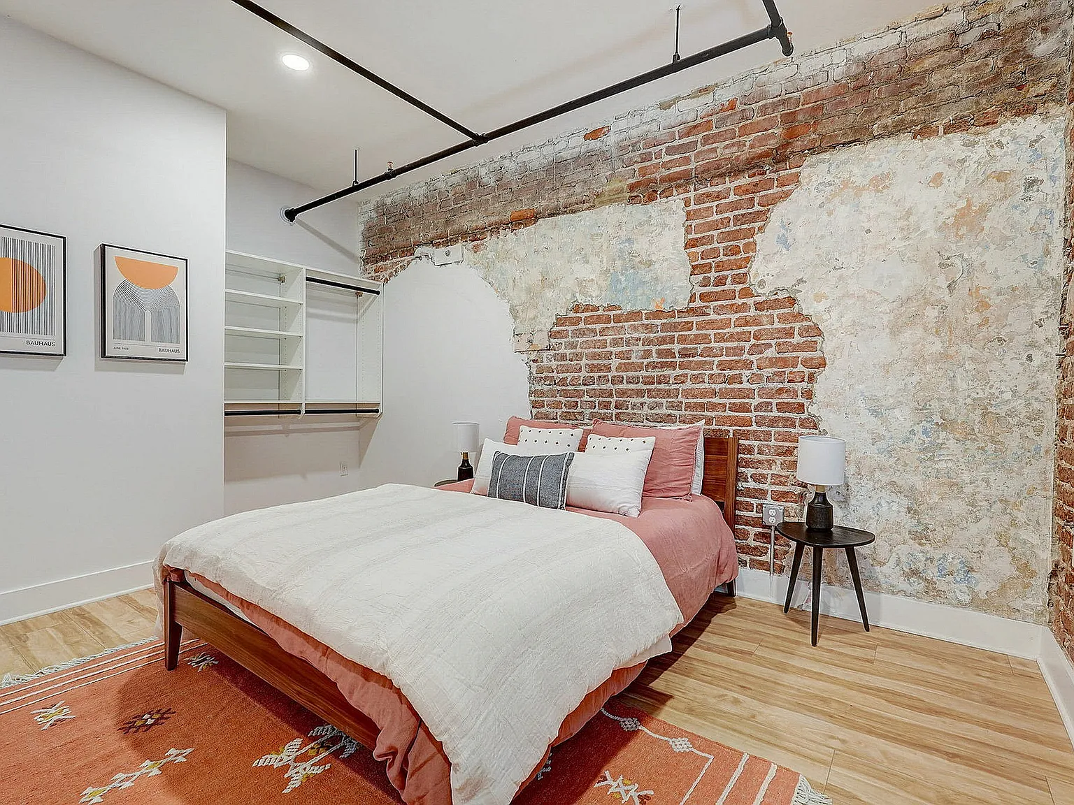 Otto's Apartment Hotel — Photo 3