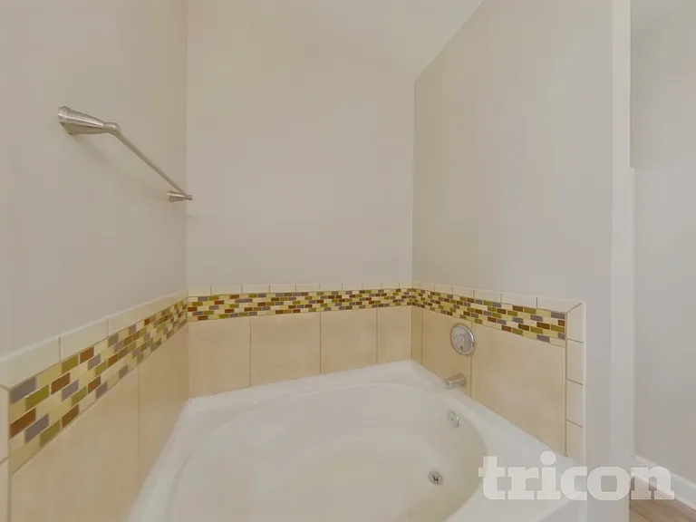 8326 Knapp Ct — Photo 8
