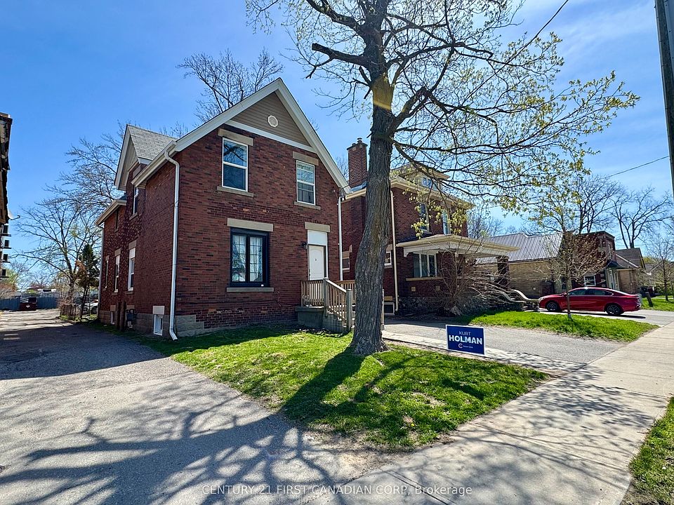 1st image of 302 Egerton St