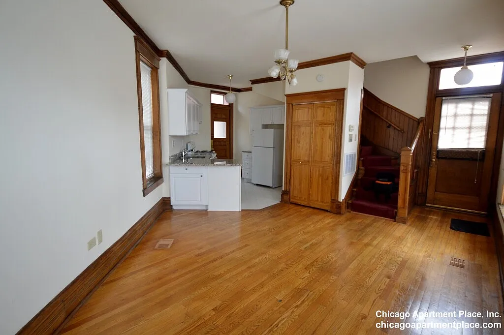 4 bed, 3.0 bath, $4,495 — Photo 2