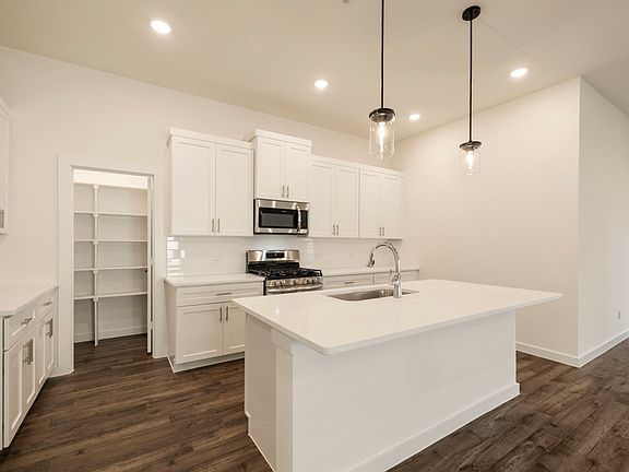 6th image of this home