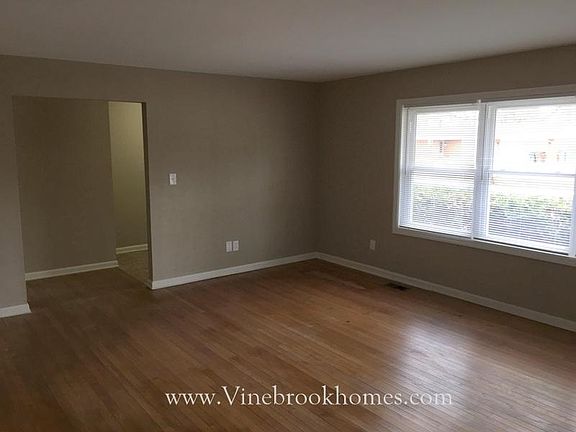 5th image of 4557 Sylvan Oak Dr