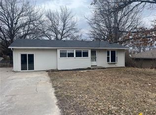 5 SE 240th Rd, Warrensburg, MO 64093