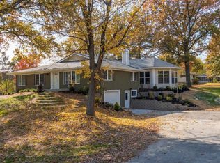 5 White Oak Ln, Saint Peters, MO 63376