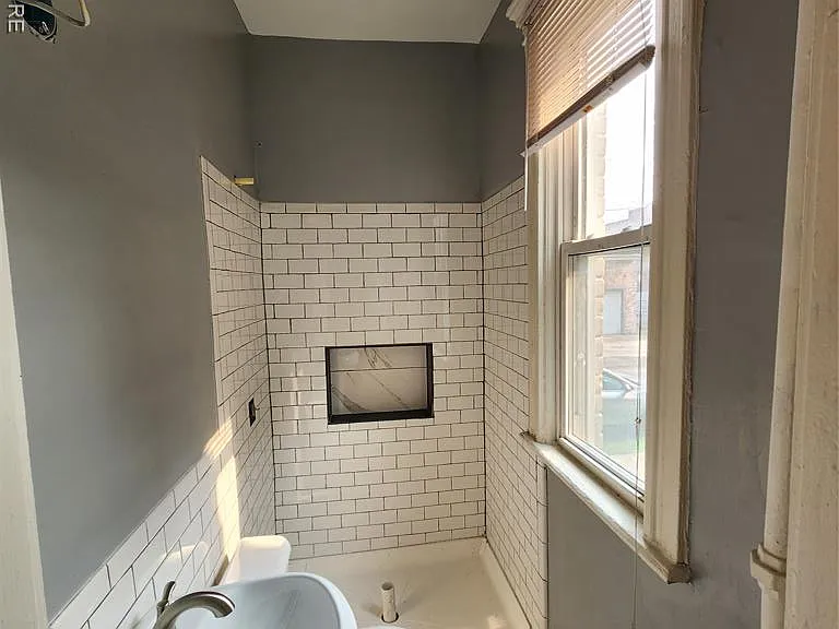 4207 4th St #3 — Photo 8
