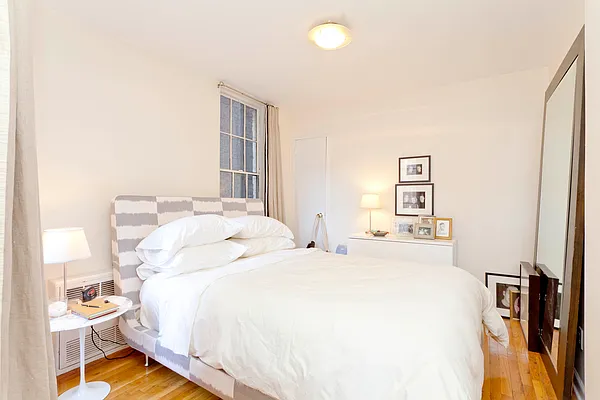 Rented by Compass | media 12