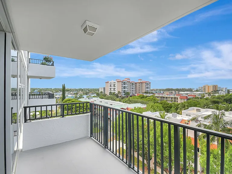 531 N Ocean Blvd #805 — Photo 14