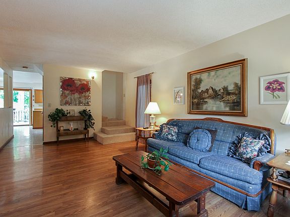 3rd image of 25512 W Long Beach Dr
