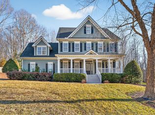 104 Tatum Ct, Holly Springs, NC 27540