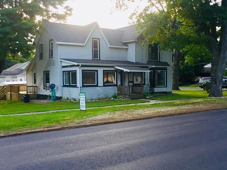 1st image of 201 Clinton St