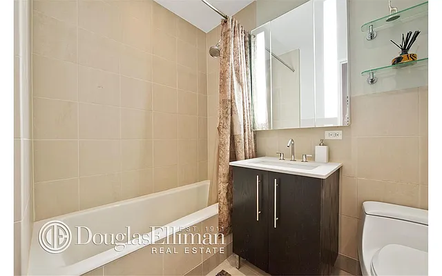 Rented by Douglas Elliman | media 32