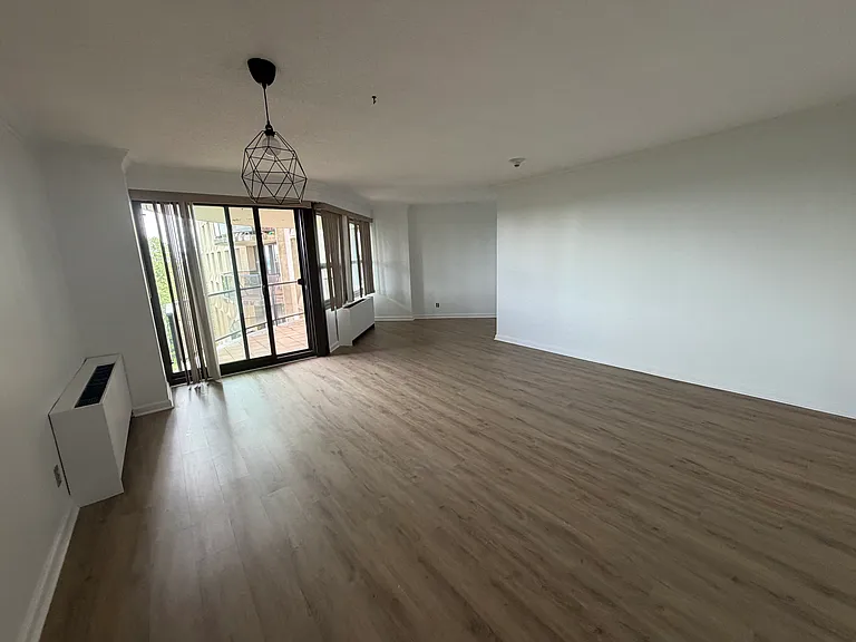2 Claridge Dr #2 — Photo 9