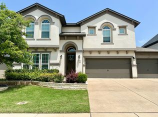 7016 Elk Springs Dr, Argyle, TX 76226