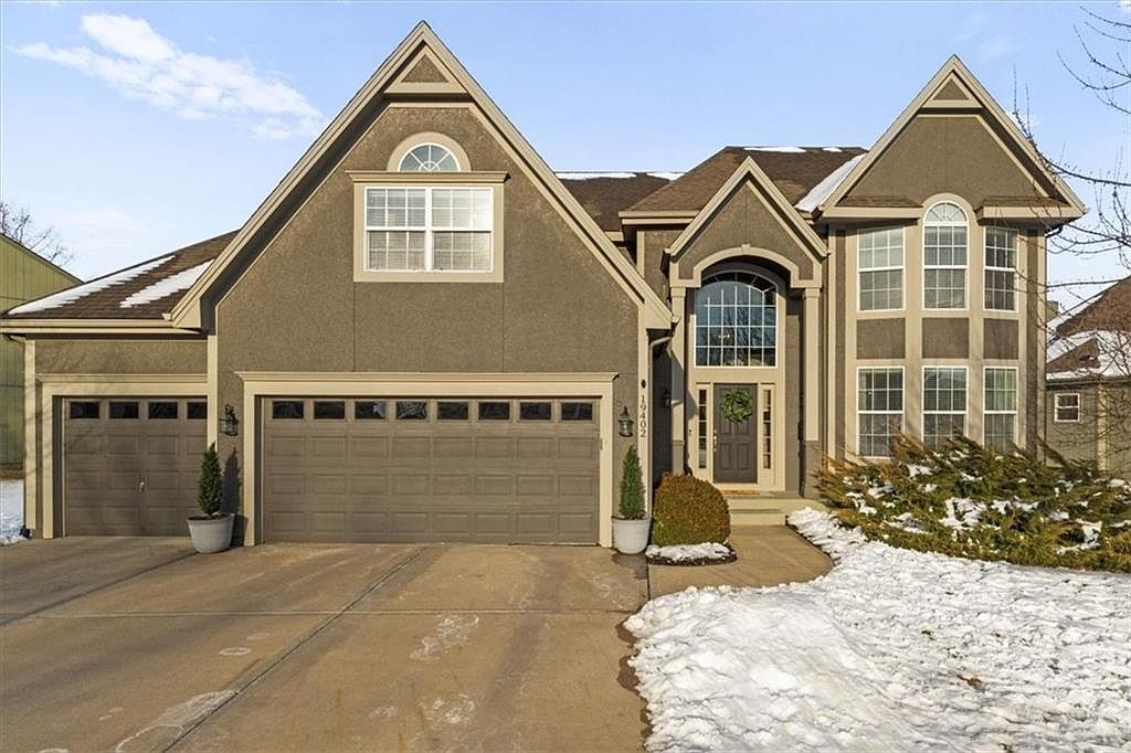 19402 W 209th Ter, Spring Hill, KS 66083 | Zillow