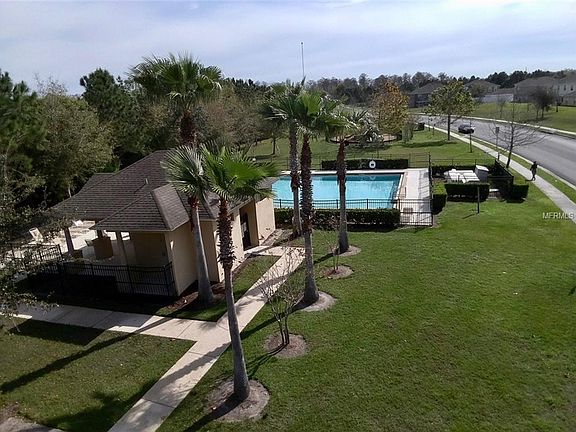 4th image of 2728 Merrieweather Ln