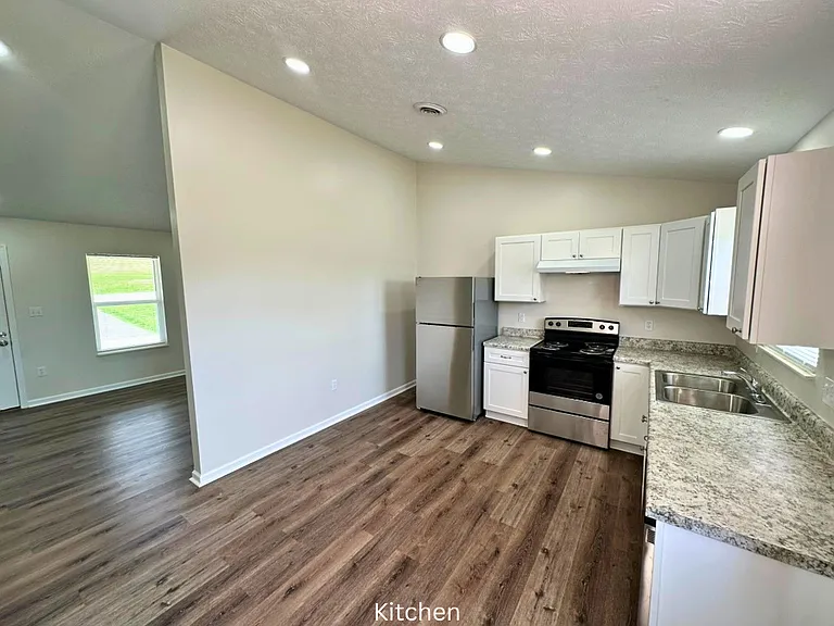 372 Dover Rd #372 — Photo 9