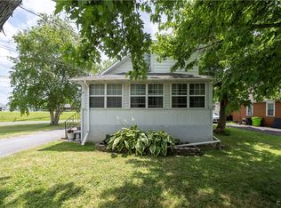 114 Lawrence Ave, North Syracuse, NY 13212