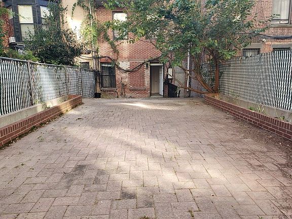 4th image of 47 W 126th St #1F