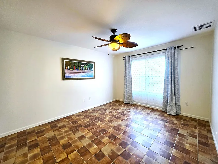 1440 Lexington Sq SW — Photo 20