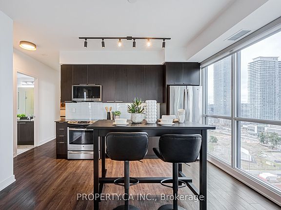 2nd image of 10 Park Lawn Rd #1501