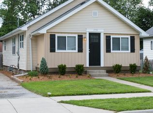 1154 Columbus Ave, Holland, OH