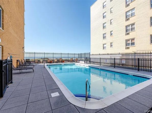 650 Shore Road #1S, Long Beach, NY 11561