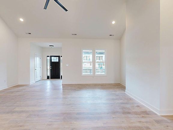 4th image of 102 Birch Cir Lot 93
