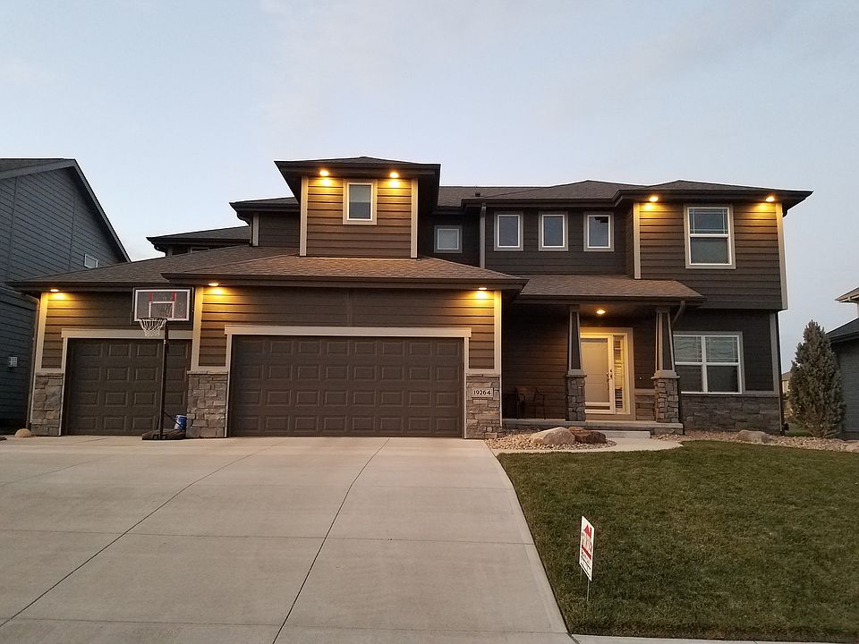 1st image of 19264 Robin Dr
