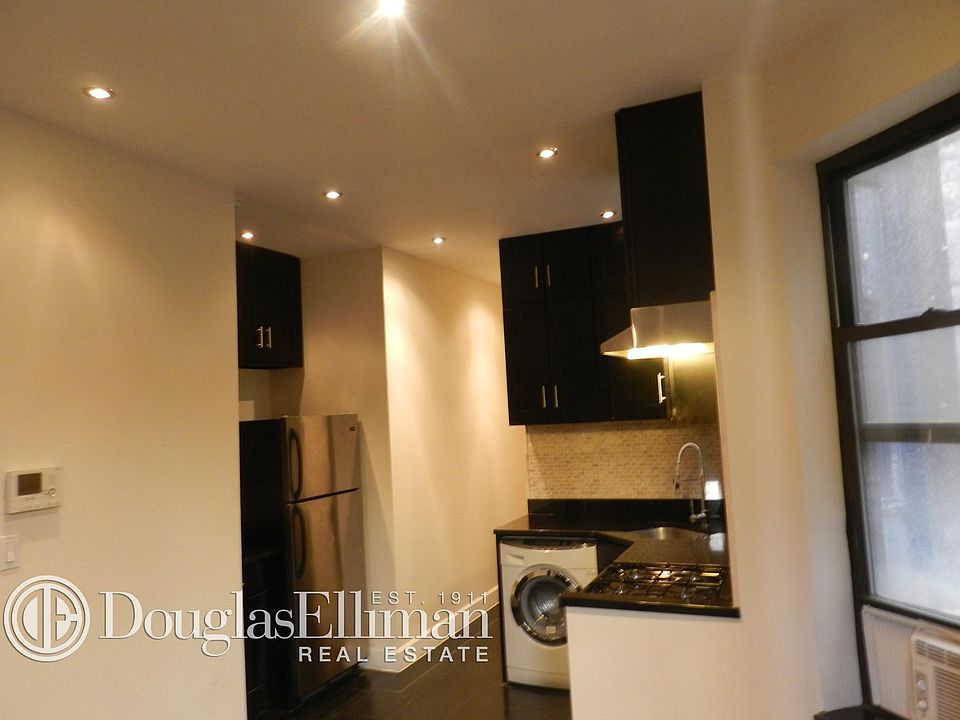 1st image of 931 Amsterdam Ave APT 4N