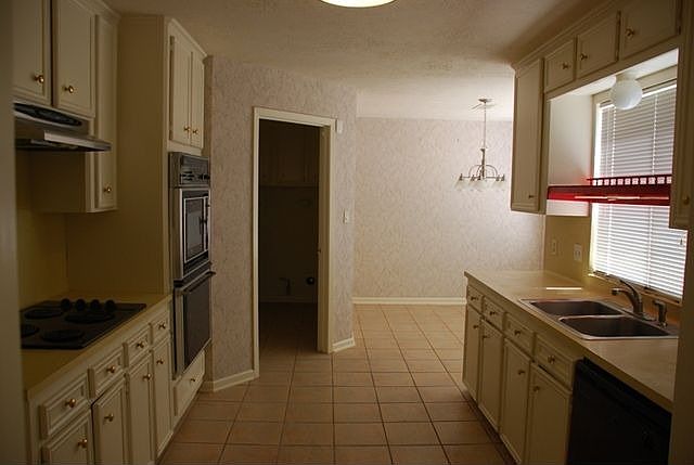 2nd image of 9611 Triola Ln
