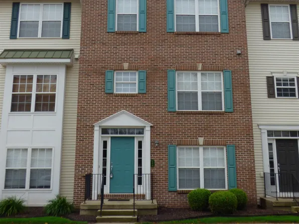 126 Clancey St, South Bend, IN 46637