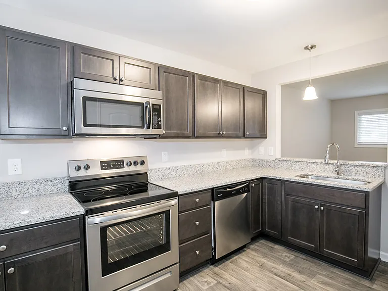 Forest Pointe — Photo 30