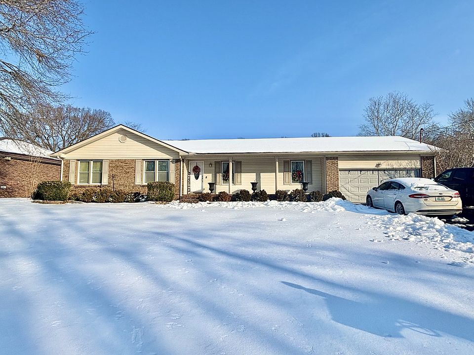 1st image of 404 Springmont Dr