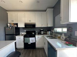 7977 San Rafael Dr #B, Buena Park, CA 90620