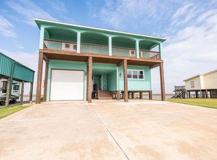 839 County Road 230, Sargent, TX 77414